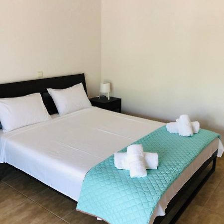 Ionian White Apartments Lefkada City Exterior photo