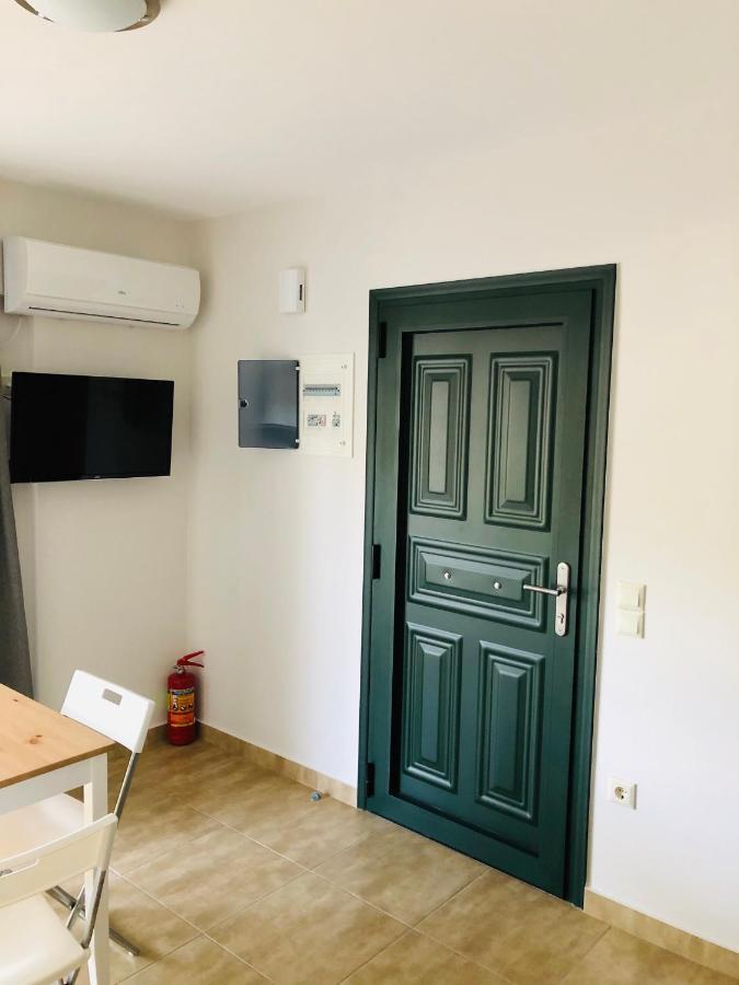 Ionian White Apartments Lefkada City Exterior photo