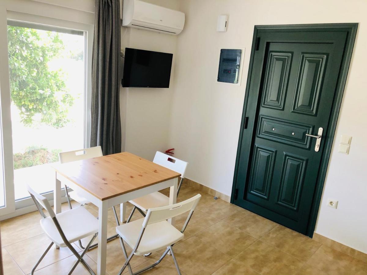 Ionian White Apartments Lefkada City Exterior photo
